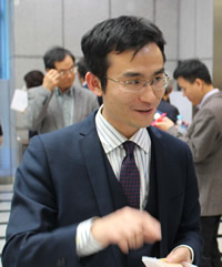 Assistant Professor L. Kong