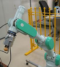 知能機械システム工学科・人間支援ロボティクス分野