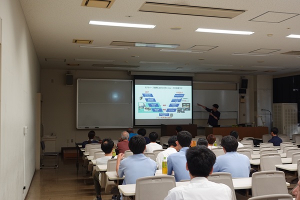機械システムコース模擬授業の様子