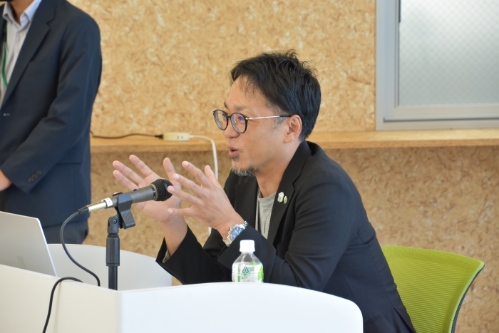 コーディネーターを務める八重樫・創造工学部教授