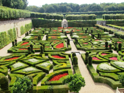 ヴィランドリー城の装飾的庭園