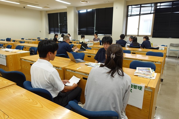 入試相談コーナーの様子