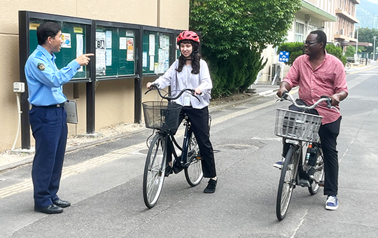 留学生等を対象とした「自転車交通安全セミナー」を開催しました