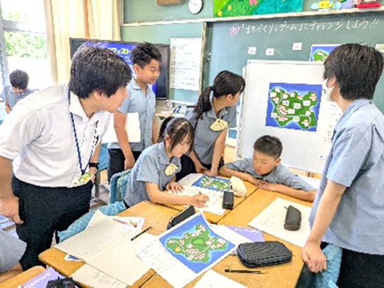 「選挙」の意味って何だろう？ ～子どもたちが考え、行動する選挙啓発活動～ 附属高松小学校６年緑組が、香川県選挙管理委員会と共に 「選挙啓発イベント」を開催します！！