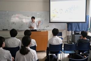 教育学部　学生による領域紹介（理科領域）.JPG