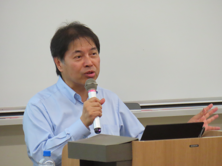 中小企業庁長官　山下隆一 氏をお招きし公開講義『ファイナンス・マネジメント』(担当：大学院地域マネジメント研究科三好秀和教授)が開催されました