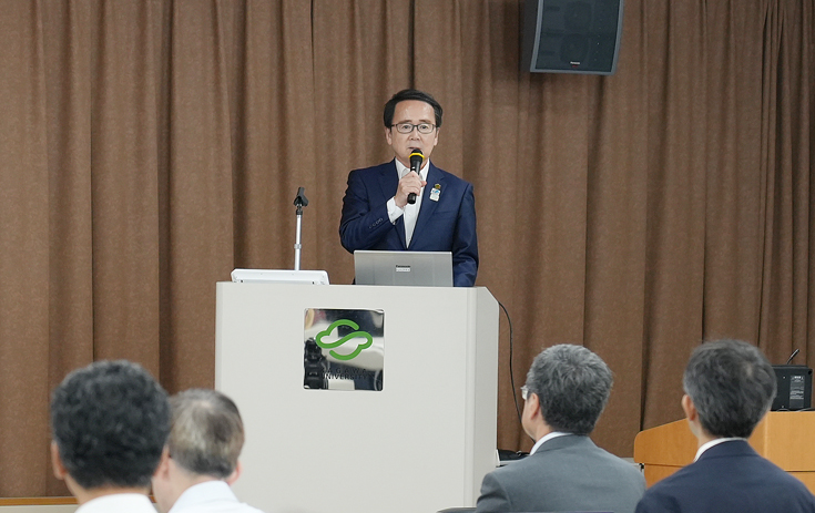 2知事挨拶.jpg