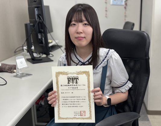 濱渦_FIT.2026JPGリサイズ.JPG