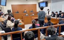 「香川大学ジュニア・ロースクールの開催について」  －小学生を対象とした模擬裁判－